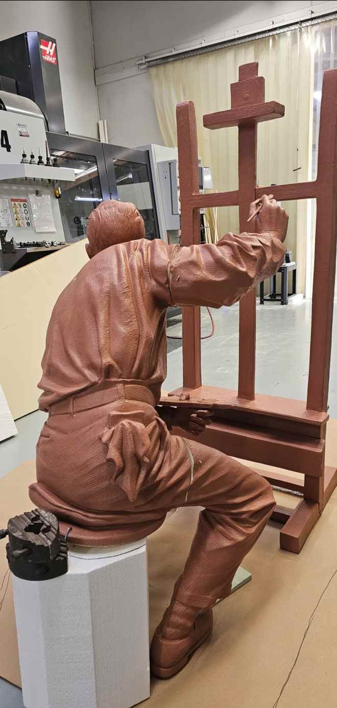 Statue by #GregPolutanovich