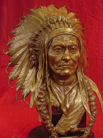 SITTING BULL Patina